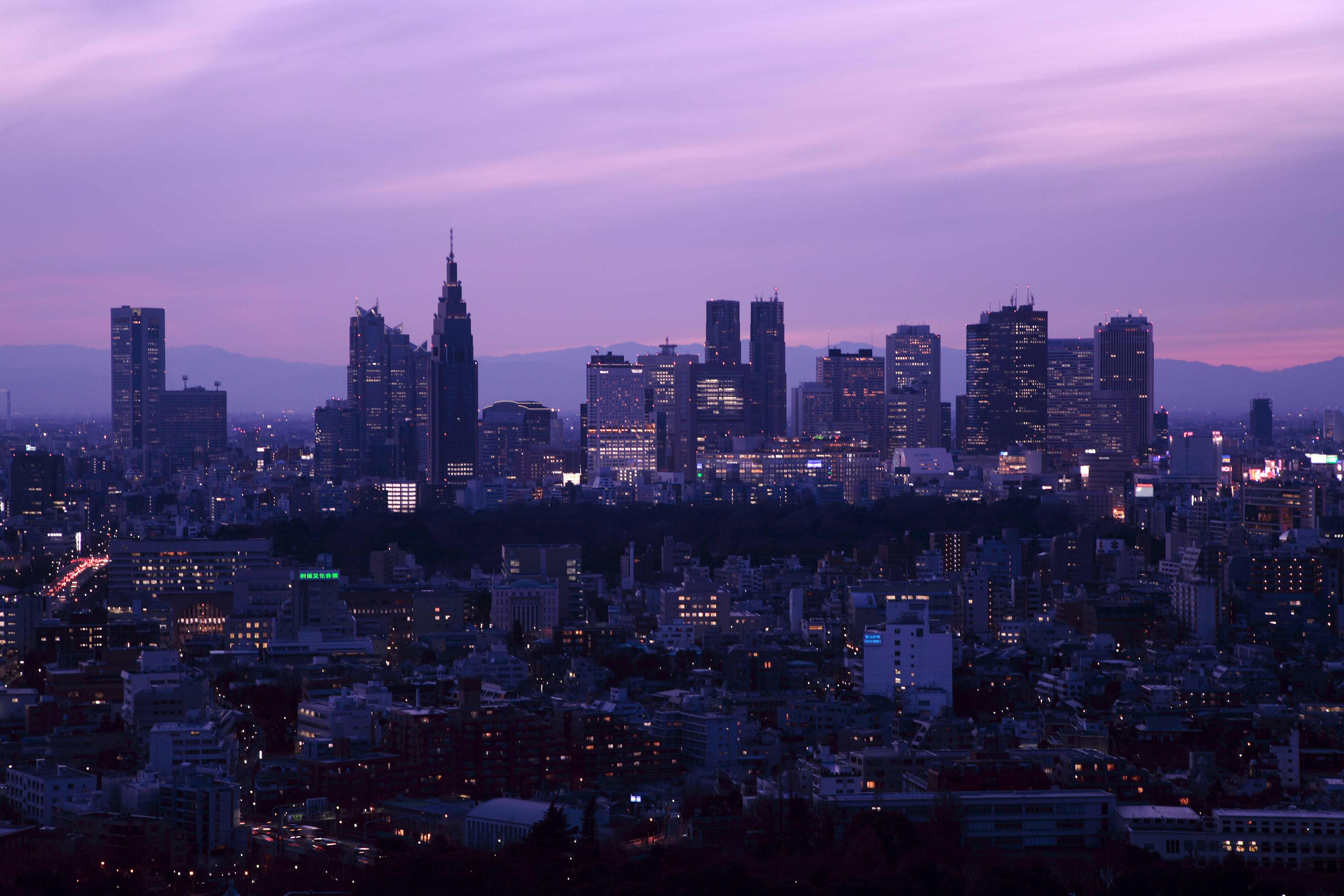 Night view of Akasakamitsuke from Garden Tower Room